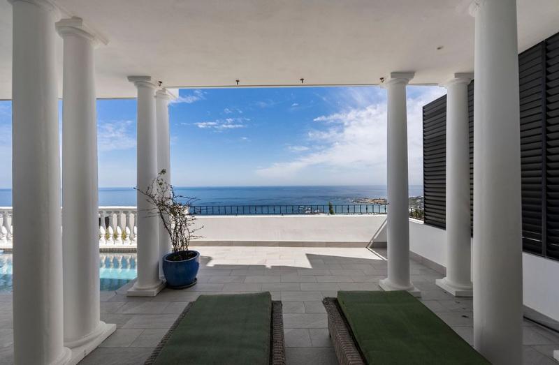 4 Bedroom Property for Sale in Camps Bay Western Cape